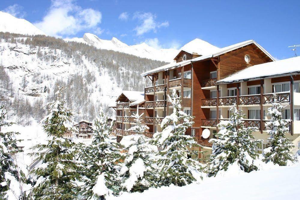 Hotel Du Hameau Allos Esterno foto
